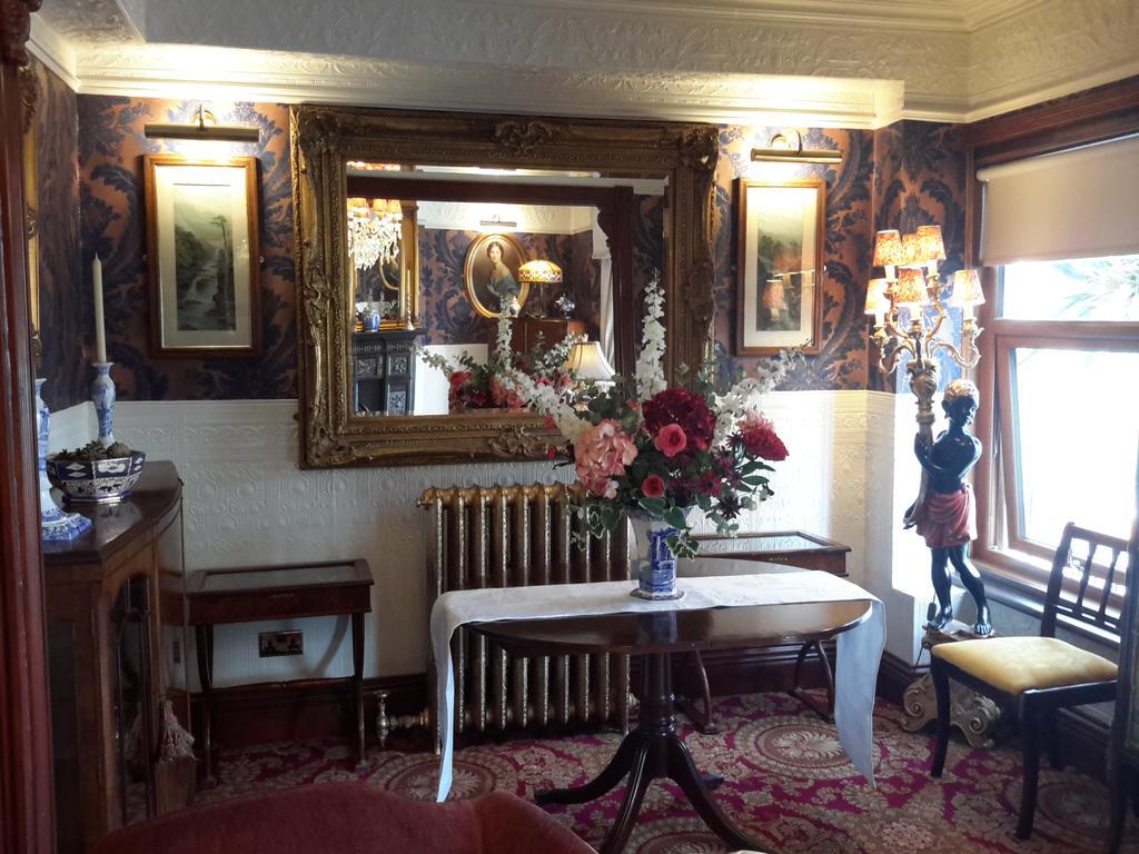 The Lonsdale Hotel Blackpool Szoba fotó